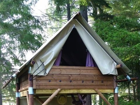 HÉBERGEMENT INSOLITE 2 personnes - CHALET TRAPPEUR BIVOUAC CHEVREUIL 5 m²