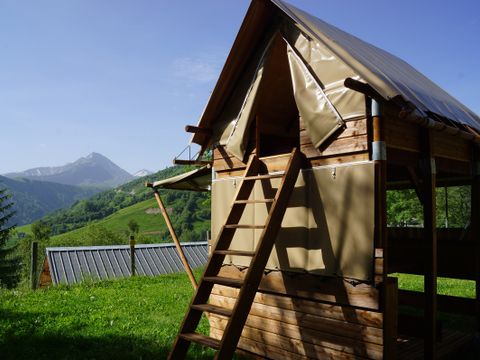 HÉBERGEMENT INSOLITE 2 personnes - CHALET TRAPPEUR BIVOUAC CHEVREUIL 5 m²