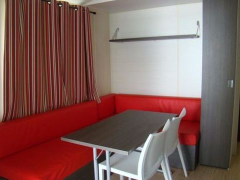 MOBILHOME 4 personnes - 2 Chambres