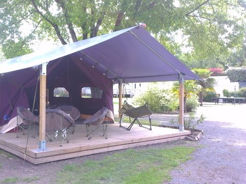 TENTE TOILE ET BOIS 5 personnes - Freeflower (sans sanitaires)