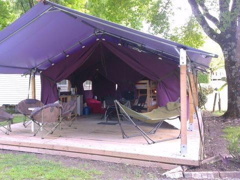 TENTE TOILE ET BOIS 5 personnes - Freeflower (sans sanitaires)