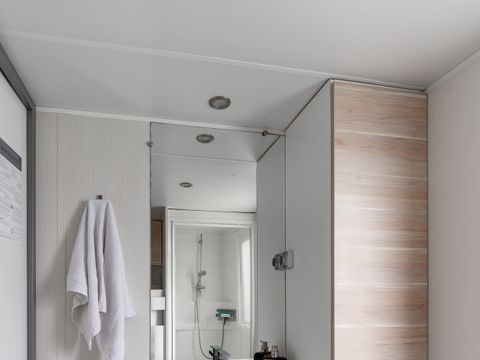 MOBILHOME 2 personnes - Mobil-home Confort 18,60 m² (1 chambre) + terrasse bois semi-couverte