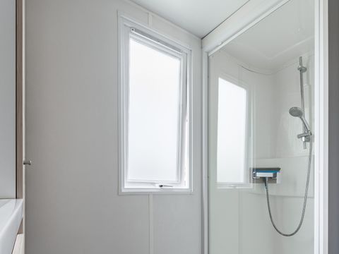 MOBILHOME 2 personnes - Mobil-home Confort 18,60 m² (1 chambre) + terrasse bois semi-couverte