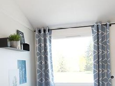 MOBILHOME 6 personnes - Mobil-home Premium 33m² (3 chambres) + Lave Vaisselle + Lit 160 + Terrasse semi-couverte 15m²