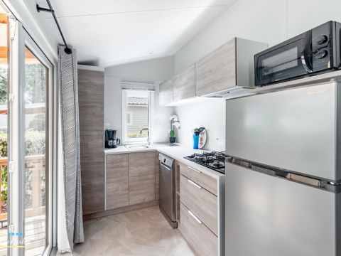 MOBILHOME 2 personnes - Mobil-home Premium 19m² (1 chambre) + Lave-vaisselle + Terrasse semi-couverte 11m²