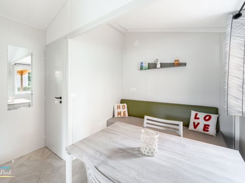 MOBILHOME 2 personnes - Mobil-home Premium 19m² (1 chambre) + Lave-vaisselle + Terrasse semi-couverte 11m²