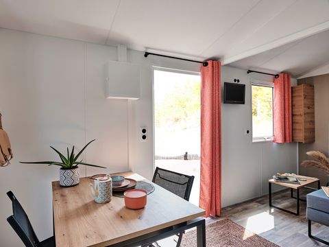 MOBILHOME 2 personnes - Mobil-home Premium 19m² (1 chambre) + Lave-vaisselle + Terrasse semi-couverte 11m²