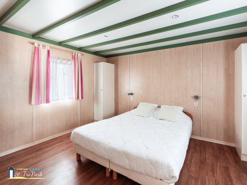 CHALET 4 personnes - Chalet Premium 32m² (2 chambres) réservé aux personnes à mobilité réduite avec climatisation
