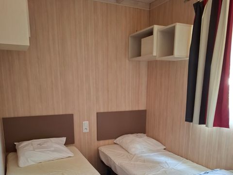 CHALET 6 personnes - Chalet Premium 34m² (3 chambres) + Climatisation + Lave-vaisselle + Terrasse couverte