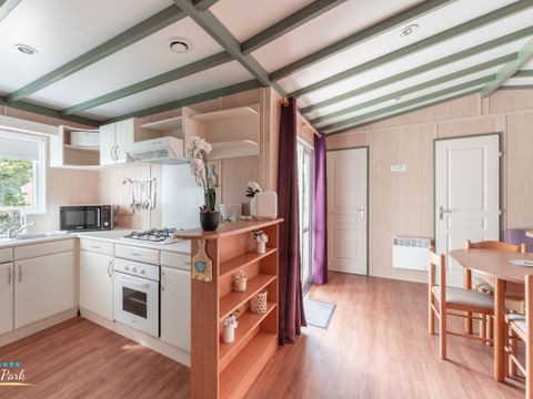 Chalet 6 personnes - Chalet Premium 46m² (3 chambres) + Climatisation + Lave-vaisselle + Terrasse couverte