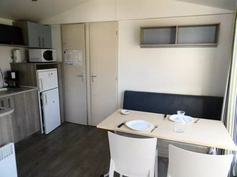 MOBILHOME 8 personnes - Mobil home Premium 4 Pièces 6/8 Personnes Côté Etang + TV