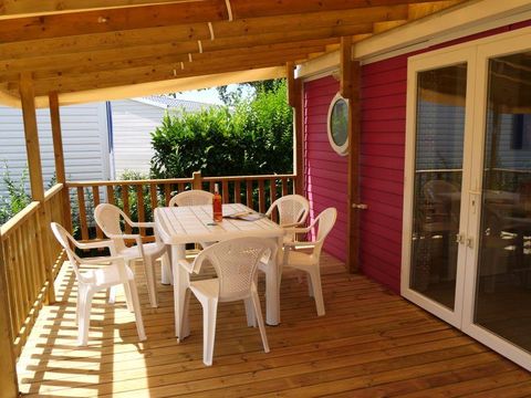 MOBILHOME 8 personnes - Baltique - 3 chambres + banquette convertible