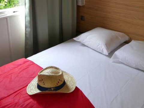 MOBILHOME 8 personnes - Baltique - 3 chambres + banquette convertible