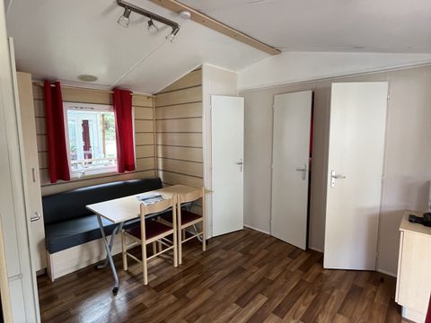 Mobilhome 4 personnes - CONFORT - PLUS - 4 Mercure - 2 chambres - 30 m²
