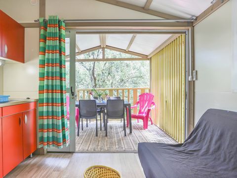 Mobilhome 5 personnes - Classic | 2 Ch. | 5 Pers. | Sur pilotis | Terrasse simple | Clim.