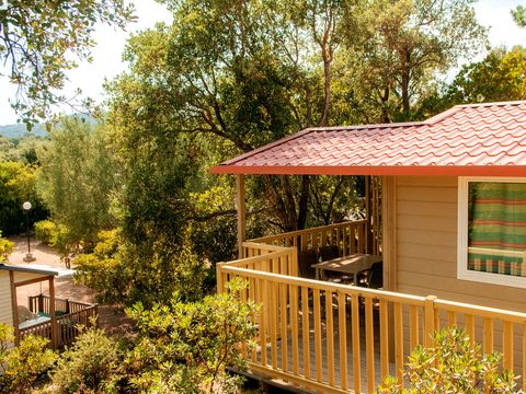 Mobilhome 5 personnes - Classic | 2 Ch. | 5 Pers. | Sur pilotis | Terrasse simple | Clim.
