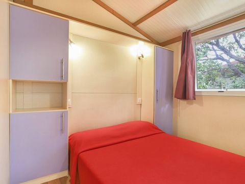 CHALET 5 personnes - Chalet | Classic | 2 Ch. | 5 Pers. | Terrasse simple | 1 SDB | Clim.