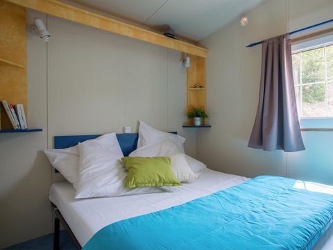 MOBILHOME 8 personnes - Mobil-home 6/8 places, 32m² (3 Chambres). TV 6/8 pers