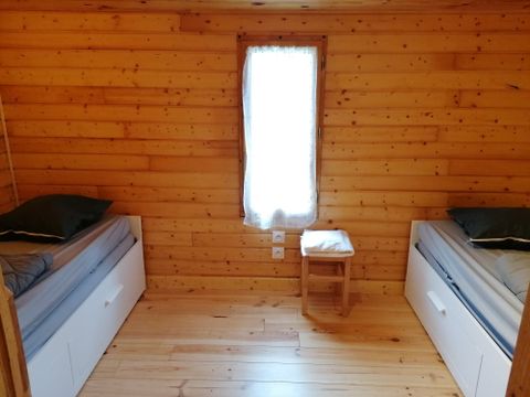 CHALET 10 personnes - Grand Chalet Spa 10 places, Climatisé, télé, 2 salle d'eau, lave vaisselle 10 pers