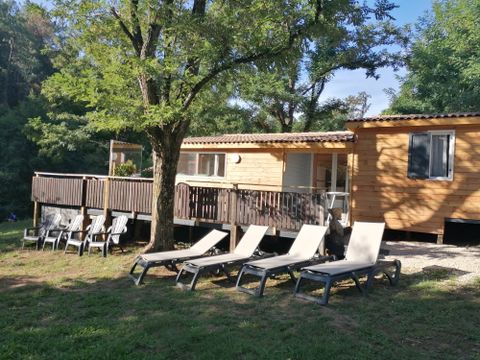 CHALET 10 personnes - Grand Chalet Spa 10 places, Climatisé, télé, 2 salle d'eau, lave vaisselle 10 pers