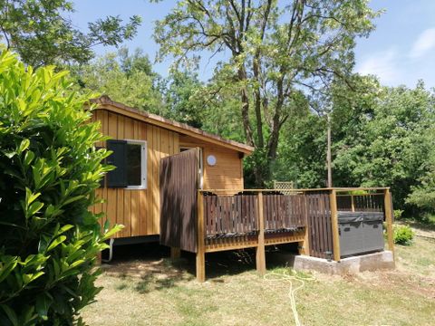 CHALET 10 personnes - Grand Chalet Spa 10 places, Climatisé, télé, 2 salle d'eau, lave vaisselle 10 pers