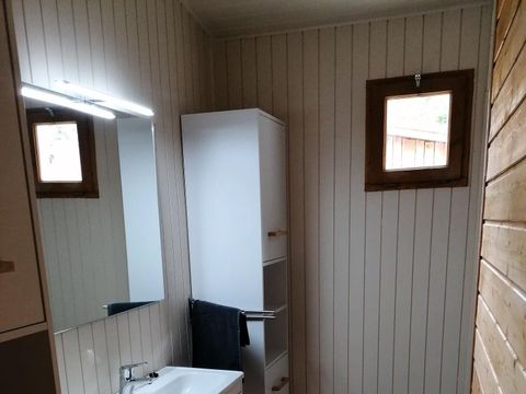 CHALET 10 personnes - Grand Chalet Spa 4 Pièces 8/10 Personnes Climatisé + TV