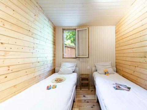 CHALET 10 personnes - Grand Chalet Spa 4 Pièces 8/10 Personnes Climatisé + TV