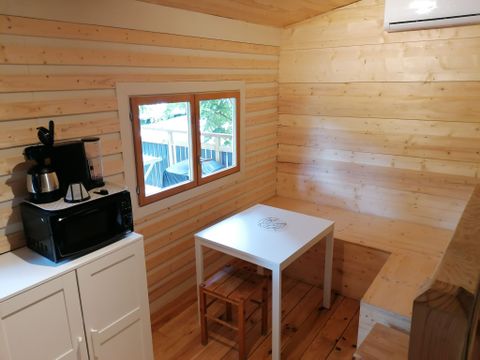 CHALET 5 personnes - Chalet avec Spa 5 places, climatisé, lave vaisselles et TV 5 pers