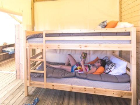 Tente en toile et en bois 5 personnes - Lodge 2 chambres sans salle de bain