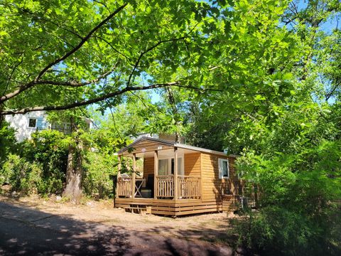 MOBILHOME 4 personnes - 4 personnes avec terrasse + climatisation + TV - 31m²