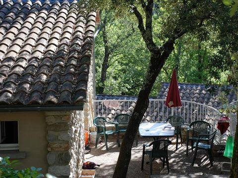 Gîte 6 personnes - Pavillon 6 avec vue - 1 chambre + 1 chambre cabine + terrasse + Climatisation + TV - 40m²