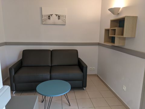 Gîte 6 personnes - Pavillon 6 avec vue - 1 chambre + 1 chambre cabine + terrasse + Climatisation + TV - 40m²