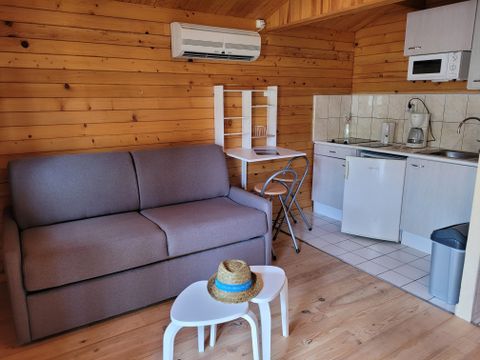 Chalet 2 personnes - Bois avec terrasse + climatisation +TV 20m2