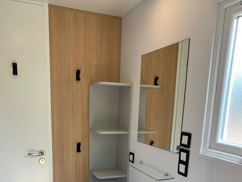 Emplacement - Emplacement PREMIUM / Sanitaire individuel