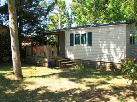 BUNGALOW 6 personnes - Méditerranée pour 4/6 personnes (2 chambres)