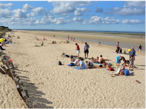 TENTE TOILE ET BOIS 4 personnes - TENTE TOILE PREMIUM (sans sanitaires)