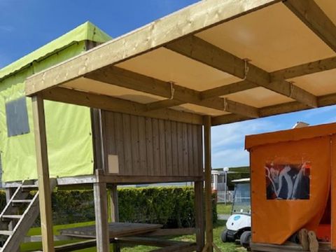 HÉBERGEMENT INSOLITE 2 personnes - CAMP ETOILE (sans sanitaires)