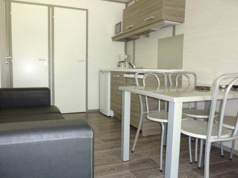 CHALET 4 personnes - DETENTE (sans draps)