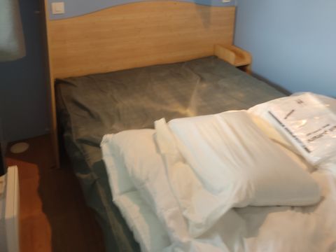 MOBILHOME 5 personnes - 4 / 5 pers. (sans draps ni serviettes)