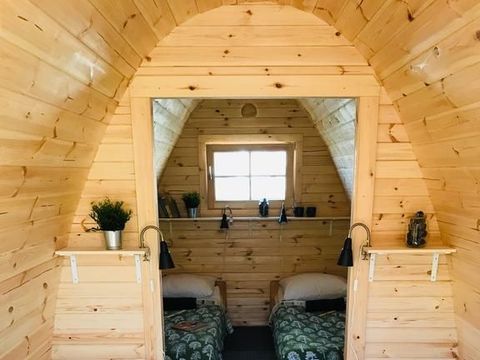 Tiny house 4 personnes - Cabane Pod - sanitaires communs