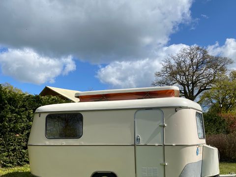 CARAVANE 2 personnes - Eriba Toinette - sanitaires communs