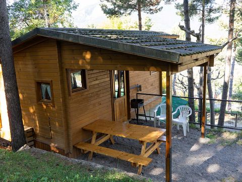 HÉBERGEMENT INSOLITE 4 personnes - CABAÑA DE MADERA BASIC FAMILY