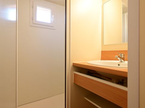 MOBILHOME 4 personnes - MOBILE HOME BASIC FAMILY