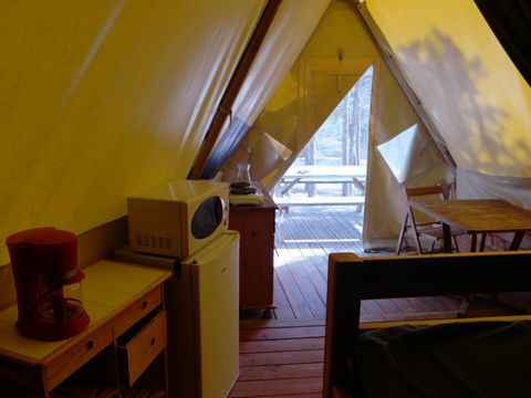 TENTE 4 personnes - Tipi (tente aménagée) -