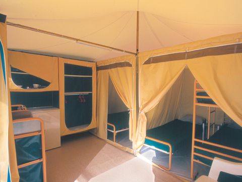 BUNGALOW TOILÉ 5 personnes - Sans sanitaires