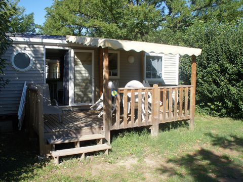 MOBILHOME 7 personnes - Mobil home Standard 32 m² 3 chambres + terrasse 12m² semi-couverte (9m²) 6/7 pers