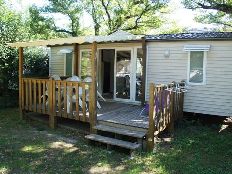 MOBILHOME 5 personnes - Mobil home Confort 32 m² 2 chambres + terrasse 12m² semi-couverte (9m²) + TV 4/5 pers