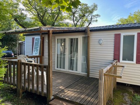 MOBILHOME 5 personnes - Mobil home Standard 32 m² 2 chambres + terrasse 12m² semi-couverte (9m²) 4/5 pers