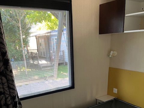 MOBILHOME 5 personnes - Mobil home Standard 32 m² 2 chambres + terrasse 12m² semi-couverte (9m²) 4/5 pers