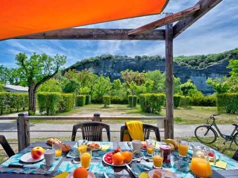 Flower Camping Le Riviera - Camping Ardèche - Image N°13